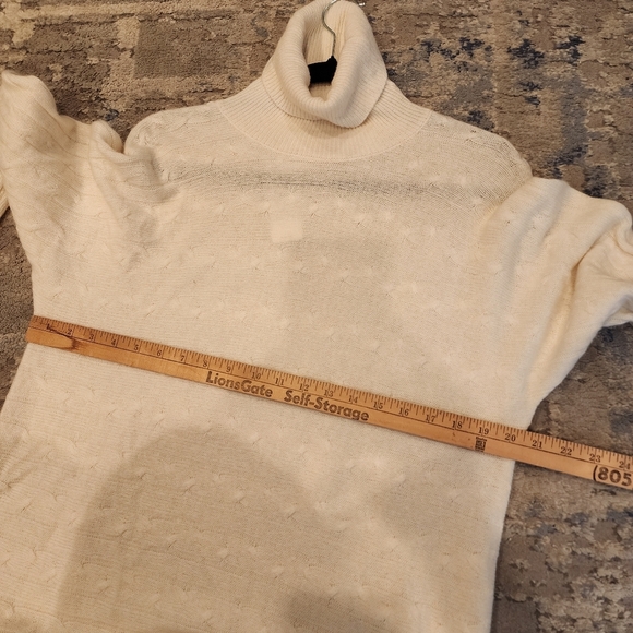 NWT Bianco & Blu Cashmere Merino Wool Cable Knit Cream Sweater Small Oversized - Picture 3 of 16